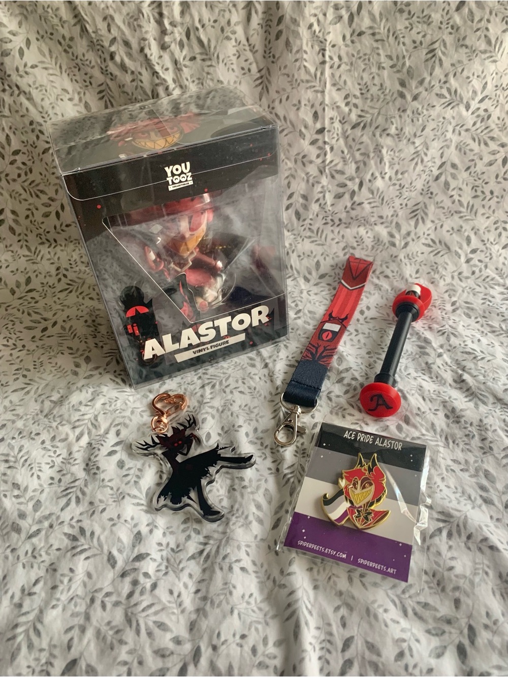 Youtooz Alastor Vinyl Figure & Alastor Theme Accessories